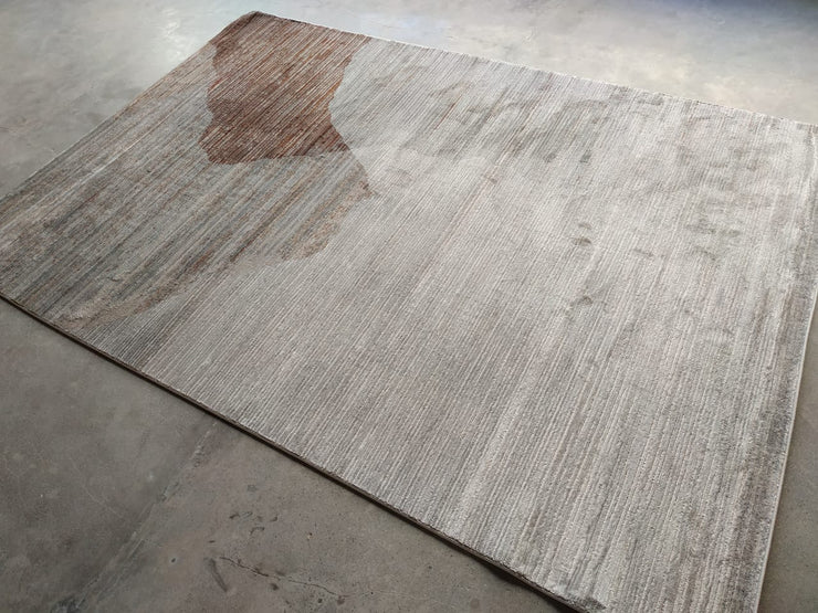 Sajorn Area Rug